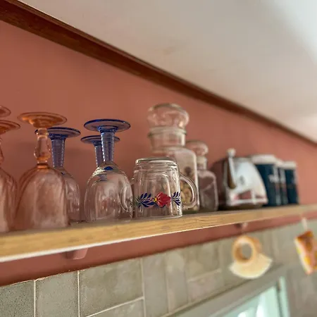 Chalet Retro Boshuisje Olijfje Met Omheinde Tuin Voor Natuurliefhebbers *