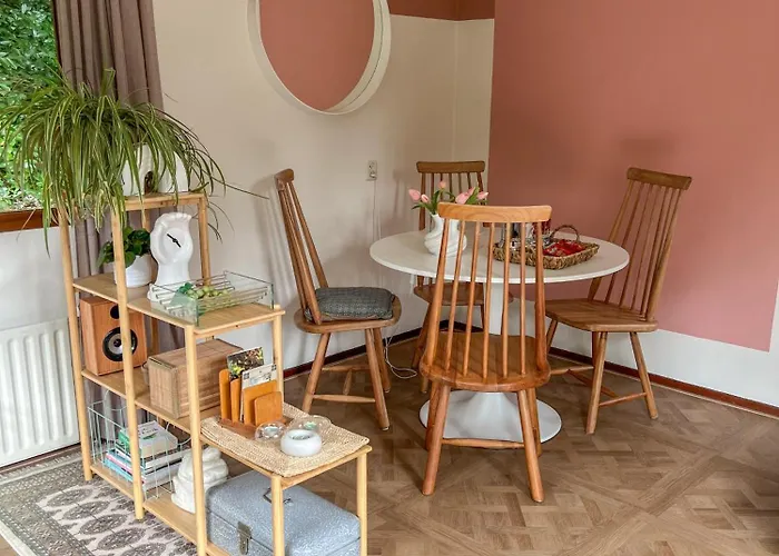 Boshuisjes Veluwe Olijfje Met Omheinde Tuin * Putten