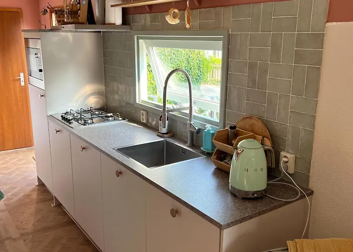 Uniek Boshuisje Olijfje Met Omheinde Tuin Op Loopafstand Veluwse Bos *