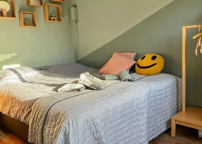 Uniek Boshuisje Olijfje Met Omheinde Tuin Op Loopafstand Veluwse Bos Chalet *